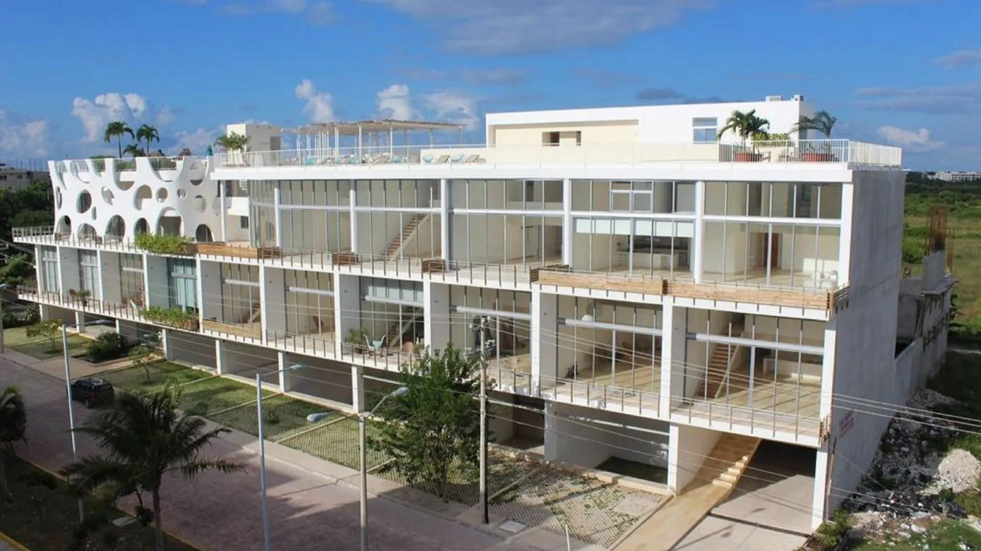 Siaan Luxury 2Br Condo By Baitna Playa del Carmen
